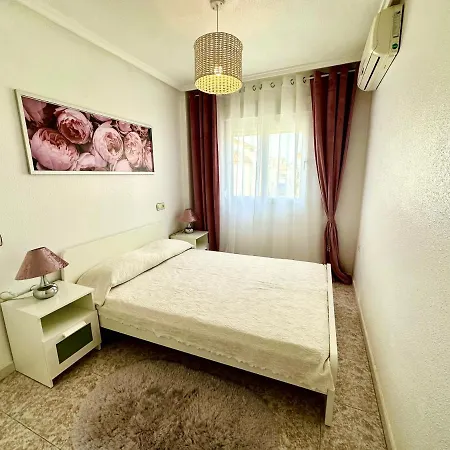 Parque Naciones Apartment *