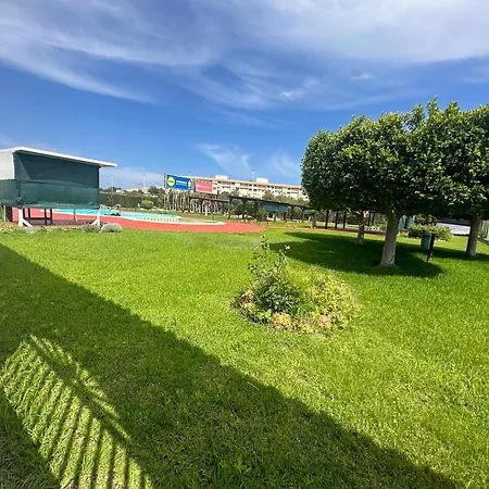 Parque Naciones Апартаменты Торевьиа